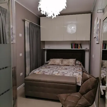 דירה Casa Elena קליארי
